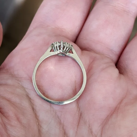 Antique 10K White Gold Diamond Heart Cluster Ring - Picture 8 of 10